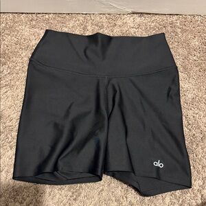 ALO Yoga Women's Classic Black Bike Shorts